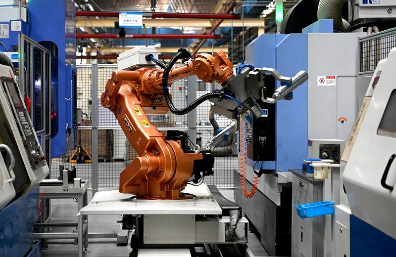 CNC machine tool and industrial cutting equipment